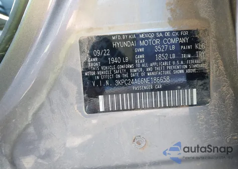 2022 Hyundai Accent Se z USA, uszkodzony, nr VIN 3KPC24A66NE186658